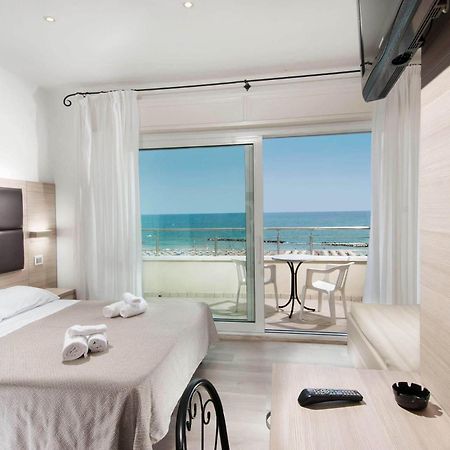 Hotel Bellevue Cattolica Ngoại thất bức ảnh