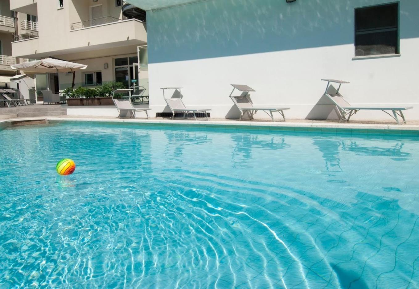 Hotel Bellevue Cattolica Ngoại thất bức ảnh