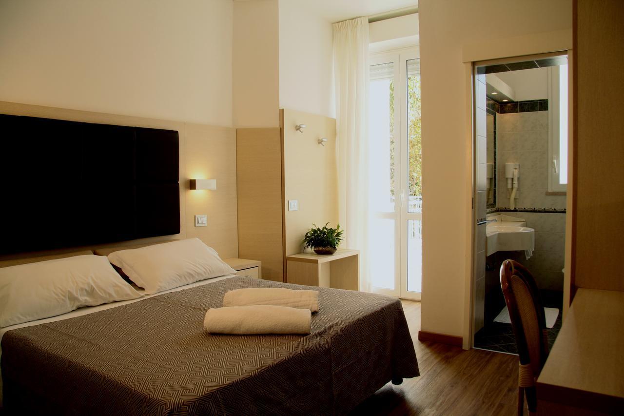 Hotel Bellevue Cattolica Ngoại thất bức ảnh