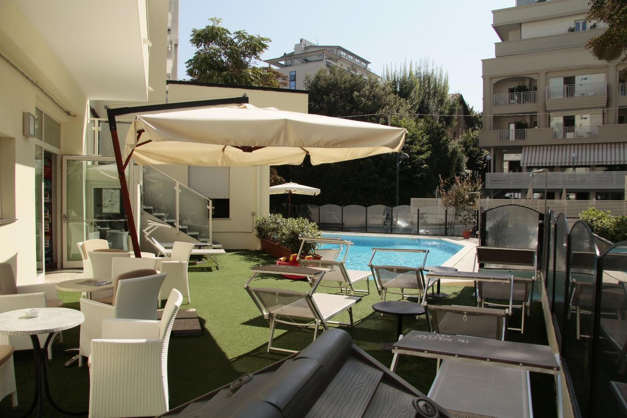 Hotel Bellevue Cattolica Ngoại thất bức ảnh